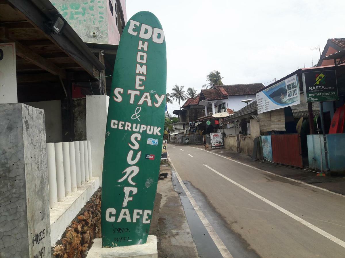 Edo Homestay & Restaurant Kuta  Exterior foto